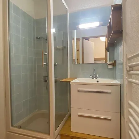 Apartment Mezzanine Proche Pistes - 4 Pers. *